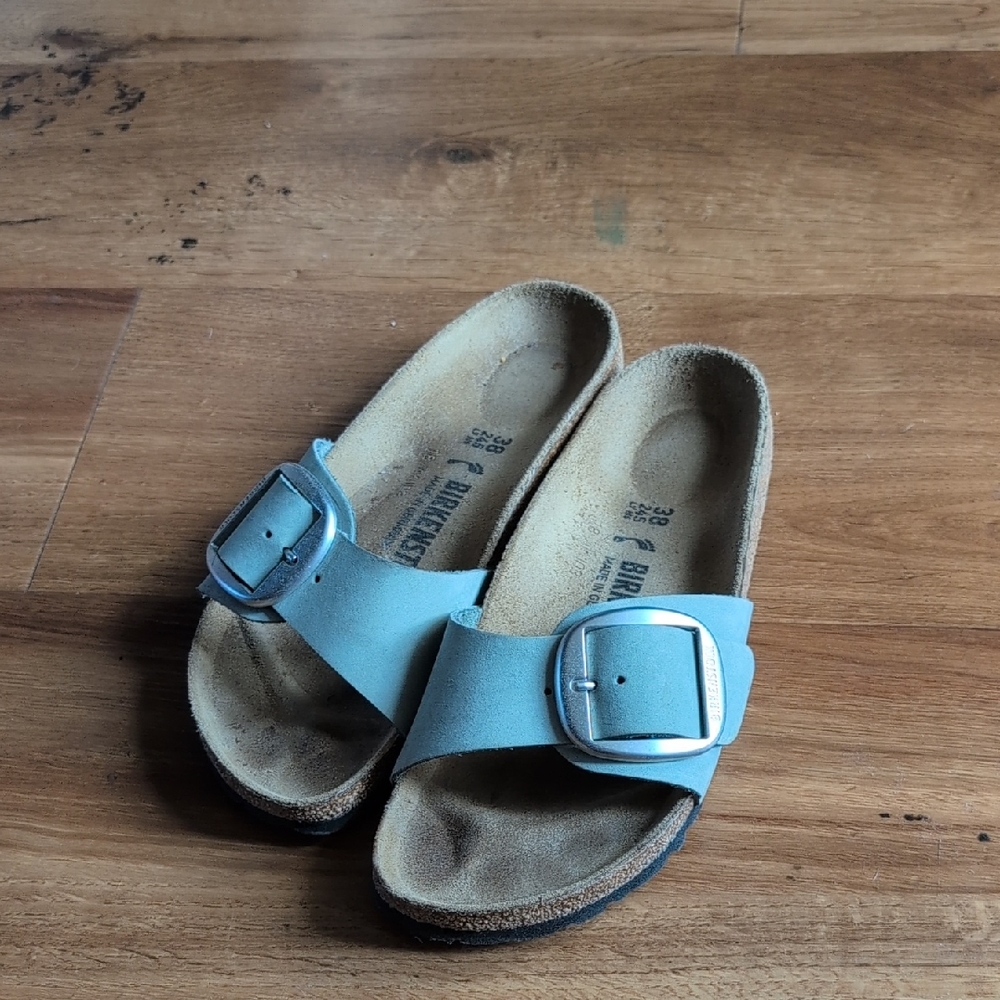 Big buckle Birkenstock Sandals